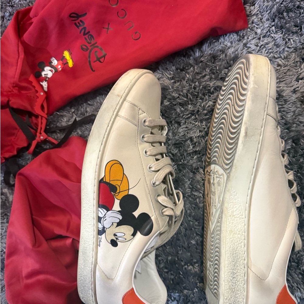 Gucci Cream and Orange Sneakers with Mickey Mouse Design - Picture 2 of 4